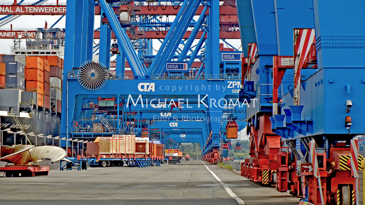 Containerterminal Waltershof, Hamburg, Germany