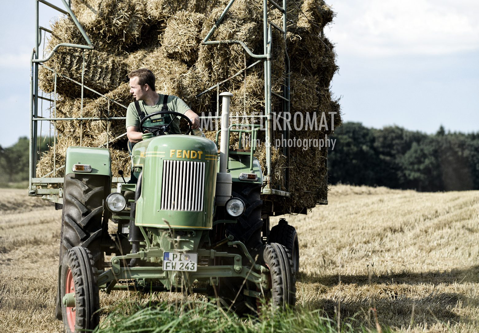 Impressionen Strohernte in Schleswig Holstein 2023